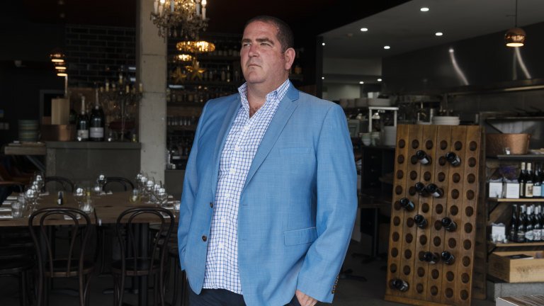 David Singer, owner of Frenchies Brasserie in Elanora Heights - Top4 Marketing
