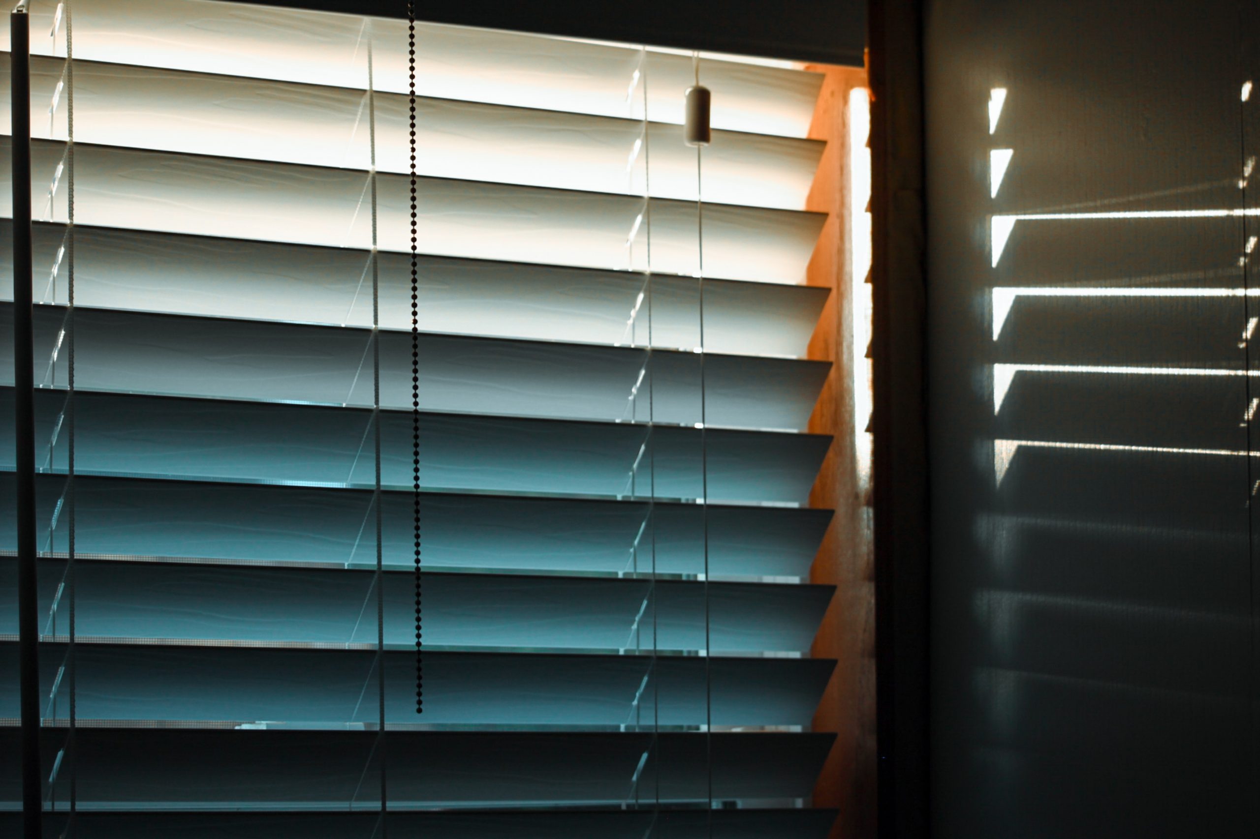 Use your blinds and curtains to keep warm and save electricity this winter.